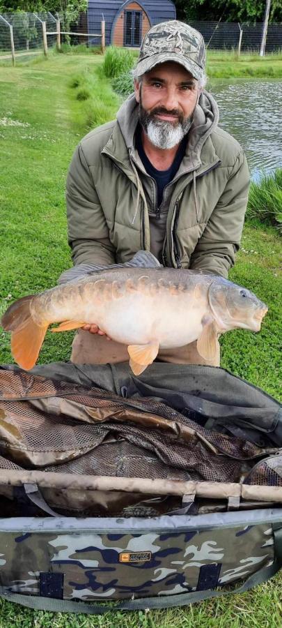 Oak Lodge Pods Lowestoft Εξωτερικό φωτογραφία